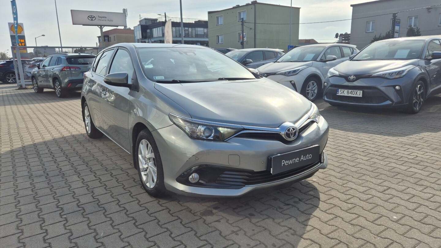 Toyota Auris